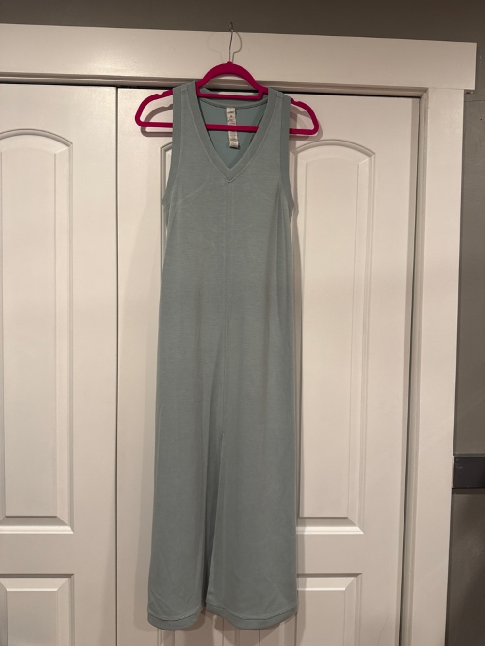 lululemon athletica ease of it all Sleeveless V-Neck Maxi Dress sz 4 - Picture 2 of 7
